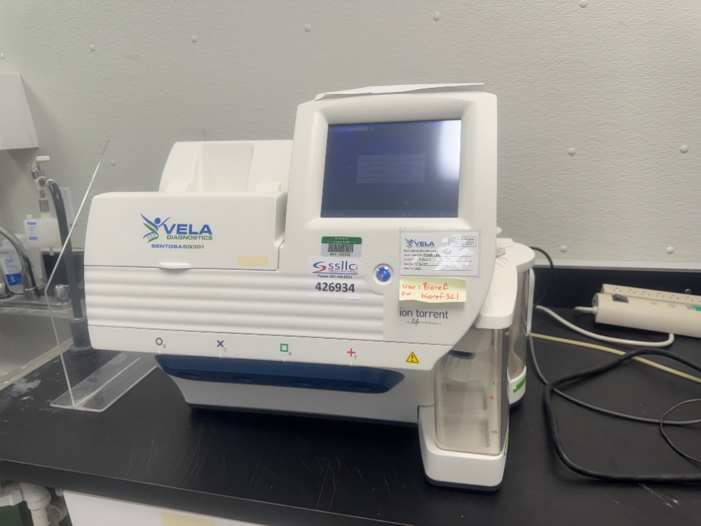 Image of Vela Diagnostics Sentosa SG301 Gene Sequencer